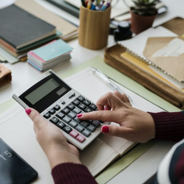 woman-accountant-working-on-the-desk.jpg